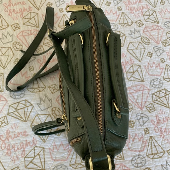 Steve Madden Olive Green Adjustable Purse - Picture 4 of 11